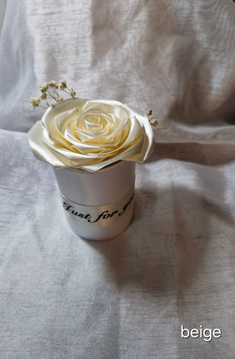 Pot 1 rose