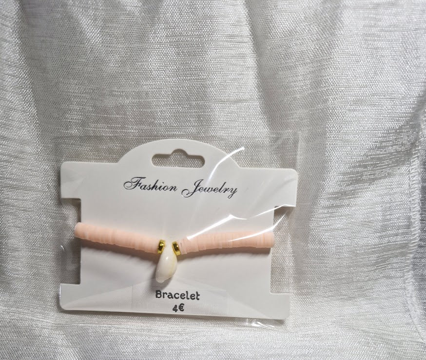 Bracelets perles plate coquillage