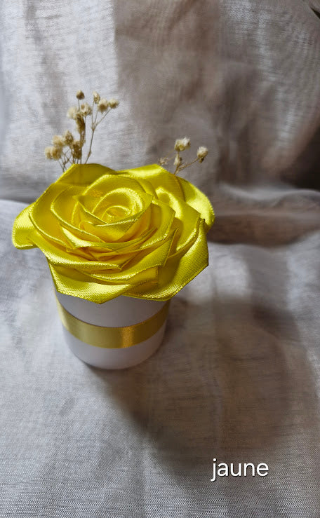 Pot 1 rose
