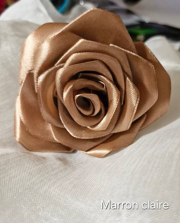 Roses éternelles en satin