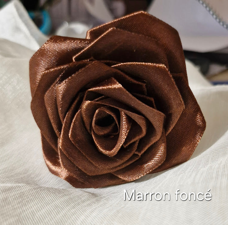 Roses éternelles en satin