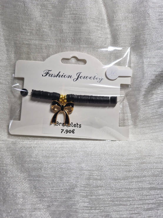 Bracelets perle plate breloque