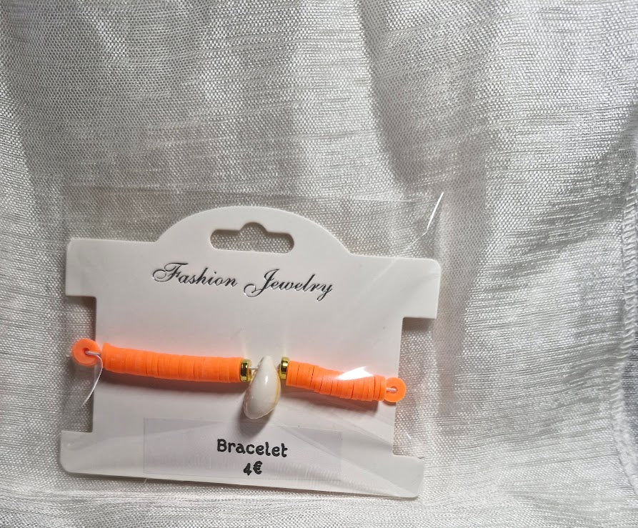 Bracelets perles plate coquillage