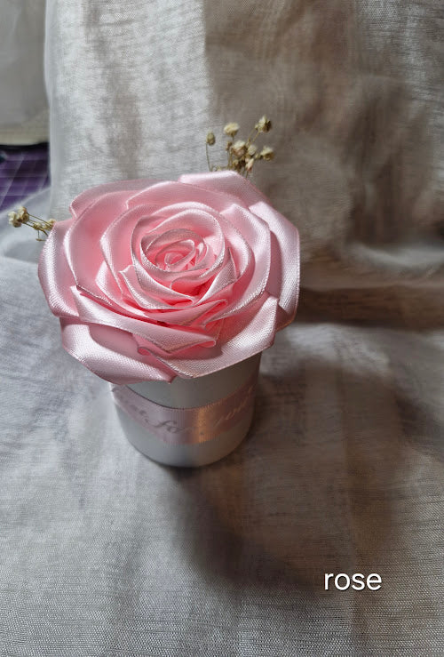 Pot 1 rose