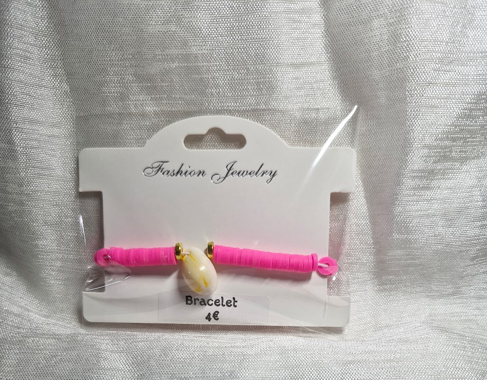 Bracelets perles plate coquillage
