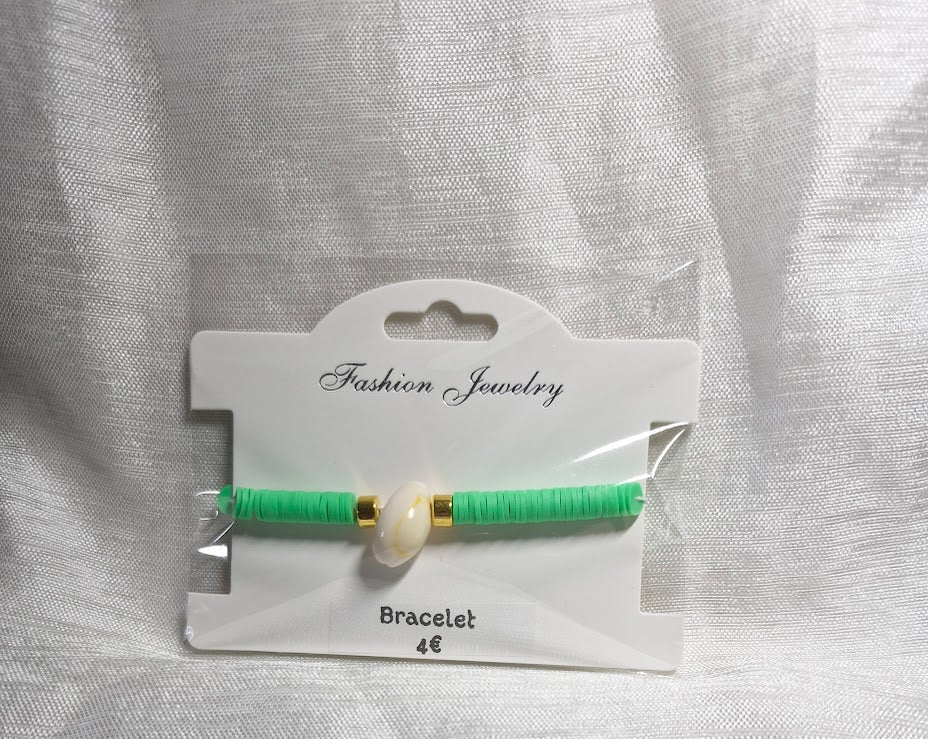 Bracelets perles plate coquillage