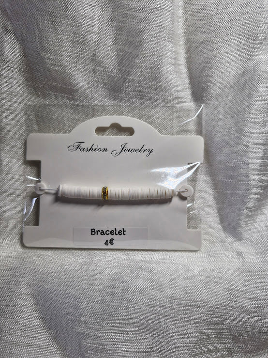 Bracelets perle plate breloque