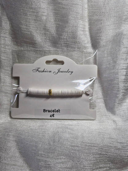 Bracelets perle plate breloque