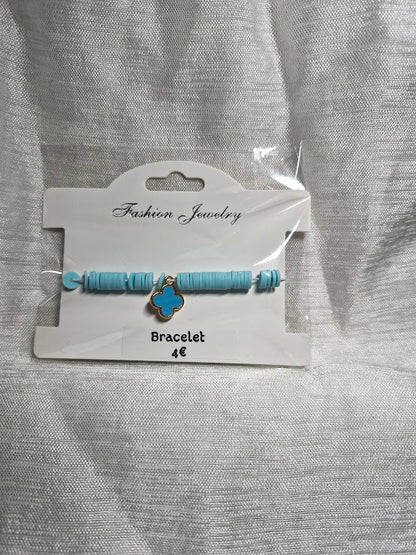 Bracelets perle plate breloque